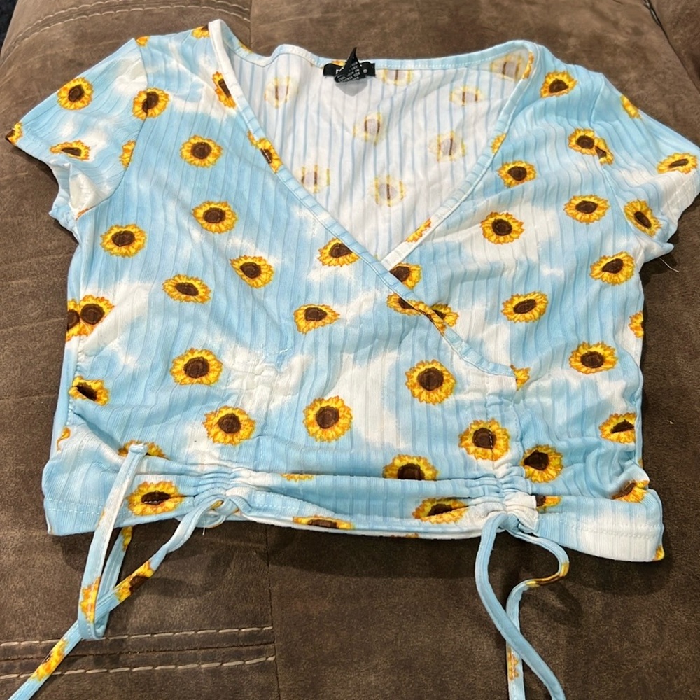 Rue21 Crop Top in Black